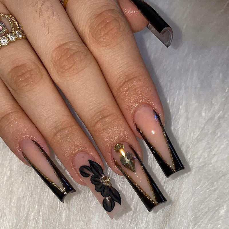 Statement Press-On Nail Collection